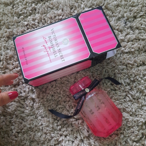 Victoria's secret perfume.